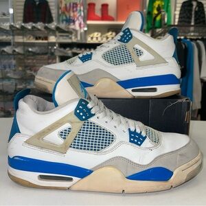 Air Jordan 4 Retro 'Military Blue' 2012 - WORN NO BOX